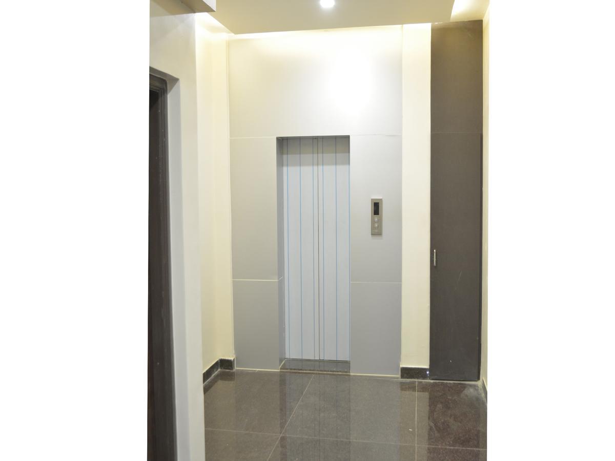 Stayguru Park View Residency Bhuj Exterior photo