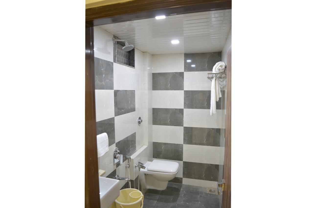 Stayguru Park View Residency Bhuj Exterior photo
