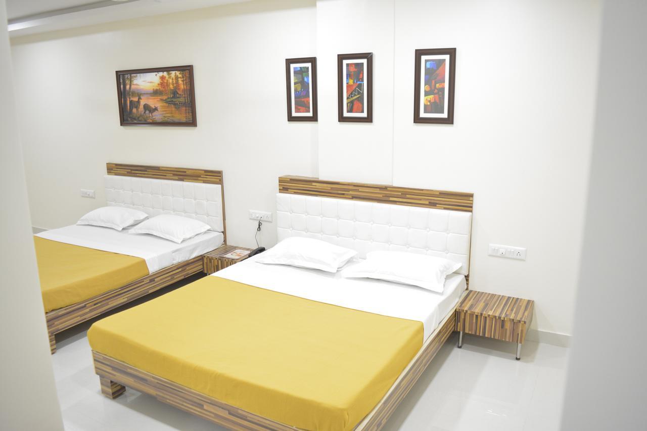 Stayguru Park View Residency Bhuj Exterior photo