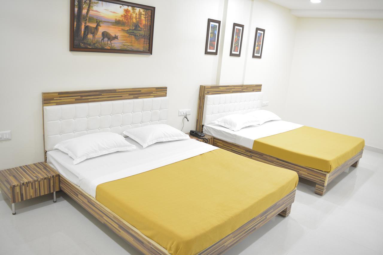 Stayguru Park View Residency Bhuj Exterior photo